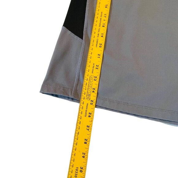 Old Navy Active Boys Long Sleeve Warm Performance Shirt size  XL Gray & Black - Picture 7 of 7